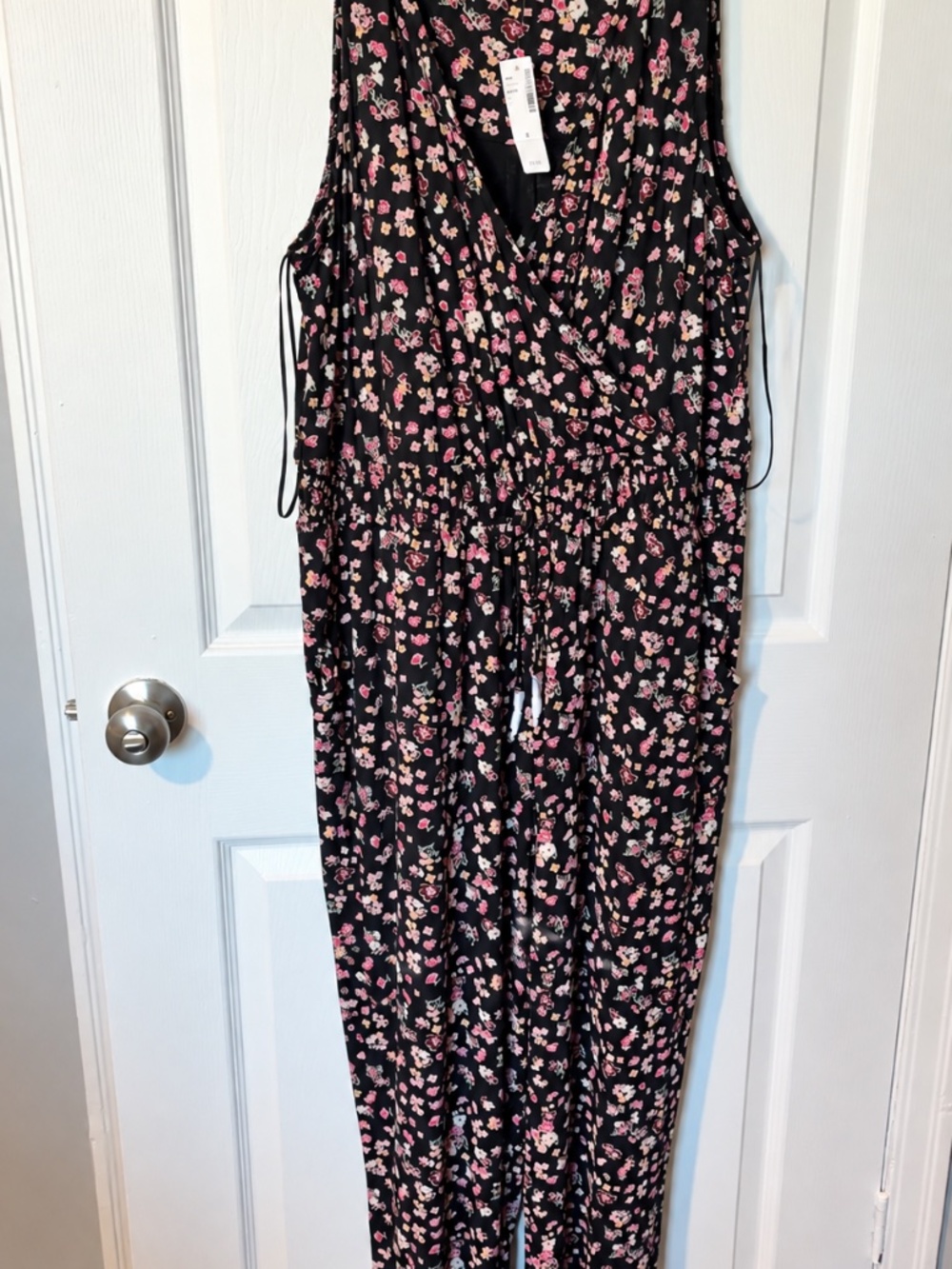 NWT Penningtons Black Floral Sleeveless Jumpsuit